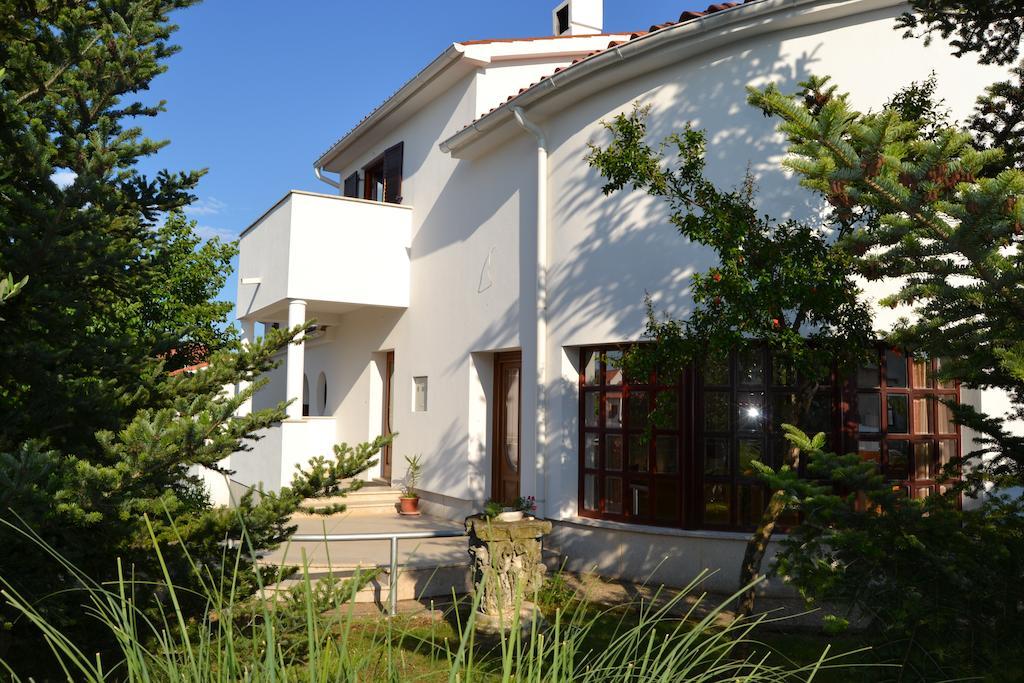 Apartments Cavae Romanae 梅杜林 外观 照片