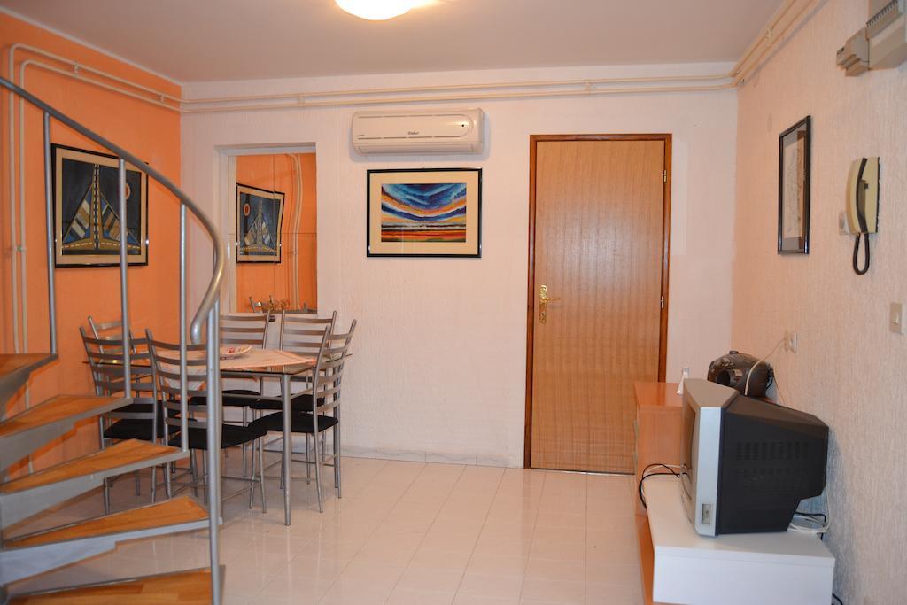 Apartments Cavae Romanae 梅杜林 客房 照片